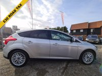USED 2013 63 FORD FOCUS 1.0 ZETEC 5d 124 BHP FORD FOCUS 1.0 ZETEC 5d 124 BHP