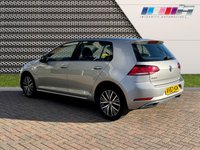 USED 2017 67 VOLKSWAGEN GOLF 1.4L SE NAVIGATION TSI BLUEMOTION TECHNOLOGY 5d 124 BHP ADAPTIVE CRUISE, NAVIGATION, DAB
