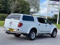 USED 2011 11 MITSUBISHI L200 2.5 DI-D 4X4 BARBARIAN LB DCB 175 BHP CANOPY + SAT NAV + CAMERA ** NO VAT