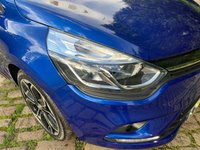 USED 2019 69 RENAULT CLIO 0.9 ICONIC TCE 5d 89 BHP 'Limited Edition' -Renault Clio Iconic 0.9 TCE 5dr with Satellite Navigation - Iron Blue Metallic- 6,175 miles only - why buy new  !!!! huge saving on new car list price