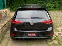 USED 2017 67 VOLKSWAGEN GOLF 2.0 R TSI DSG 5d 306 BHP 'HUGE SPEC'  2017/67 VW GOLF 'R' 2.0 TSi 4-MOTION 5DR DSG-PADDLE SHIFT AUTOMATIC - VIRTUAL COCKPIT - FULL EMBOSSED HEATED BLACK LEATHER - PANORAMIC GLASS ROOF - SATELLITE NAVIGATION - SERVICE HISTORY
