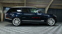 USED 2015 65 LAND ROVER RANGE ROVER 4.4 SDV8 AUTOBIOGRAPHY 5d 339 BHP STUNNING RANGE ROVER WITH CONTRAST ROOF, DEPLOYABLE TOW HITCH, DEPLOYABLE SIDE STEPS, 360 CAMERA AND MASSAGE SEATS.