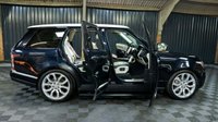 USED 2015 65 LAND ROVER RANGE ROVER 4.4 SDV8 AUTOBIOGRAPHY 5d 339 BHP STUNNING RANGE ROVER WITH CONTRAST ROOF, DEPLOYABLE TOW HITCH, DEPLOYABLE SIDE STEPS, 360 CAMERA AND MASSAGE SEATS.