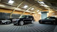 USED 2015 65 LAND ROVER RANGE ROVER 4.4 SDV8 AUTOBIOGRAPHY 5d 339 BHP STUNNING RANGE ROVER WITH CONTRAST ROOF, DEPLOYABLE TOW HITCH, DEPLOYABLE SIDE STEPS, 360 CAMERA AND MASSAGE SEATS.