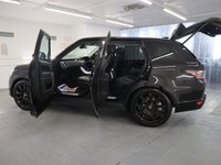USED 2019 69 LAND ROVER RANGE ROVER SPORT 2.0 HSE 5d 399 BHP GREAT VALUE AS &pound;73,885 IF NEW WITH OVER &pound;1100 FACTORY FITTED EXTRAS LOW MILES ONLY 19,800 ONE OWNER FROM NEW GREAT VALUE
