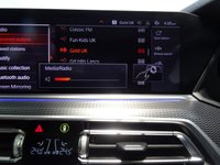 USED 2019 68 BMW X5 3.0 M50D 5d 395 BHP THIS INCREDIBLE SPORTS UTILITY VEHICLE COMES IN GLEAMING BLACK, IT IS THE EPITOME OF COMFORT, STYLE AND POWER, IT HAS AN AMAZING SET OF FEATURES INCLUDING 22" M ALLOY WHEELS, BMW DIGITAL PRO LIVE COCKPIT, SKY LOUNGE PANORAMIC SUNROOF, 3D PARKING CAMERA WITH PARK ASSIST, 12.3" SAT NAV, MEDIA INTERFACE SCREEN WITH BLUETOOTH AUDIO CONNECTION, 20GB HDD AND DAB RADIO, HARMON/KARDON SOUND SYSTEM, APPLE CAR PLAY, GESTURE CONTROL, HEATED LEATHER ELECTRIC ADJUST MEMORY SEATS, HEATED & COOLED CUP HOLDERS,