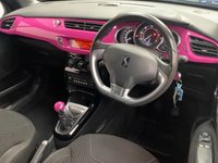 USED 2014 14 CITROEN DS3 1.6 DSTYLE PINK 3d 120 BHP PINK ROOF WITH GREY ALLOYS