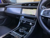 USED 2019 69 JAGUAR XF 2.0 D R-SPORT 4d 177 BHP 