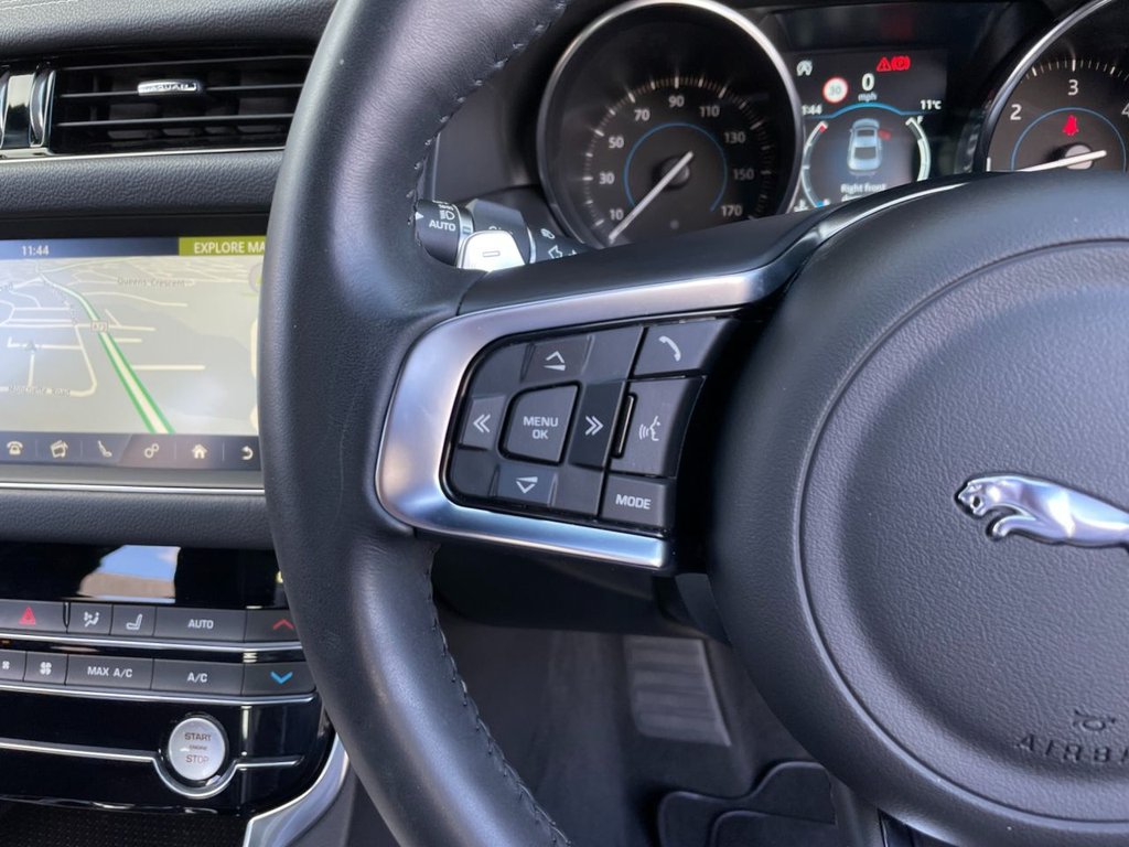 USED 2019 69 JAGUAR XF 2.0 D R-SPORT 4d 177 BHP 