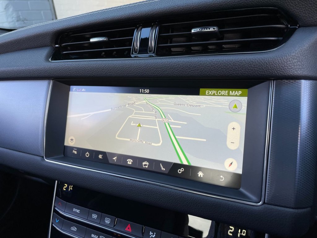 USED 2019 69 JAGUAR XF 2.0 D R-SPORT 4d 177 BHP 