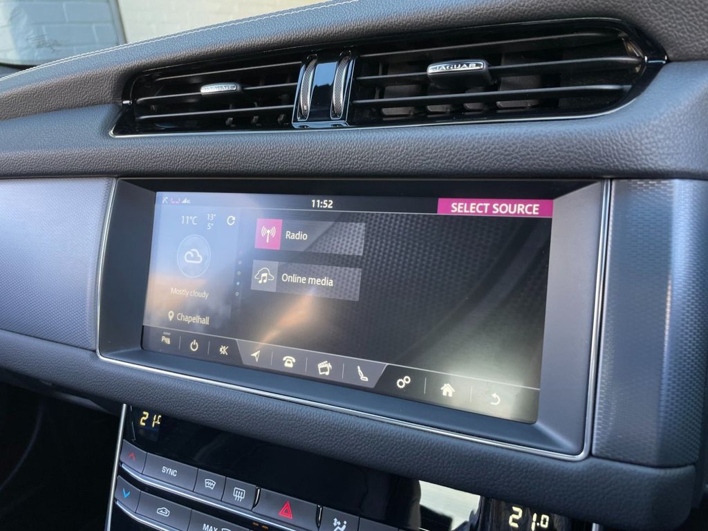 USED 2019 69 JAGUAR XF 2.0 D R-SPORT 4d 177 BHP 