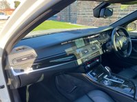 USED 2013 13 BMW 5 SERIES 3.0 530D M SPORT TOURING 5d 255 BHP 
