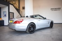 USED 2013 13 MERCEDES-BENZ SL 4.7 SL500 2d 435 BHP Full Service History