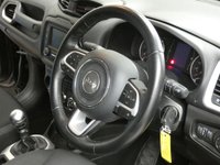 USED 2018 18 JEEP RENEGADE 1.6 M-JET LONGITUDE 5d 118 BHP SAT NAV PARKING SENSORS
