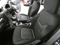 USED 2018 18 JEEP RENEGADE 1.6 M-JET LONGITUDE 5d 118 BHP SAT NAV PARKING SENSORS