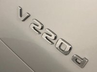 USED 2020 20 MERCEDES-BENZ V-CLASS 2.0 V 220 D AMG LINE L 5d 161 BHP * PANORAMIC ROOF * CLIMATE CONTROL *  8 SEATS * NAV * PARKING SENSORS * 19 INCH ALLOY WHEELS * PRIVACY GLASS *