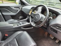 USED 2018 67 JAGUAR F-PACE 2.0 R-SPORT AWD 5d 238 BHP ZERO DEPOSIT FINANCE AVAILABLE