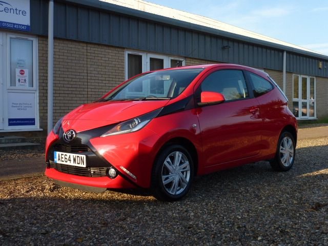 2014 64 Toyota Aygo 1.0 VVT-I X-PRESSION 3d 69 BHP