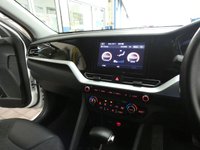 USED 2020 20 KIA NIRO 1.6 2 5d 104 BHP PART LEATHER INTERIOR BLUETOOTH REAR VIEW CAMERA