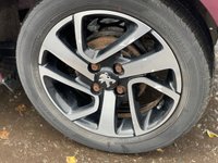 USED 2015 65 PEUGEOT 108 1.2 PURETECH ALLURE 5d 82 BHP BLUETOOTH +  DAB RADIO +  USB +  17" ALLOY WHEELS +  AUX +  CLIMATE CONTROL +