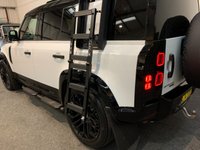 USED 2021 70 LAND ROVER DEFENDER 2.0 S 5d 237 BHP 