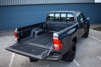 USED 2021 21 TOYOTA HI-LUX 2.4 ACTIVE 4WD D-4D EXTRA CAB 147 BHP Only 1529 Miles