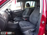 USED 2013 63 VOLKSWAGEN TIGUAN 2.0 MATCH TDI BLUEMOTION TECH 4MOTION DSG 5d 139 BHP FULLY SERVICED+1 YEAR MOT+BREAKDOWN COVER