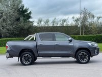 USED 2016 66 TOYOTA HI-LUX 2.4 INVINCIBLE X 4WD D-4D DCB 148 BHP SAT NAV+CAMERA+TOW BAR ** NO VAT **