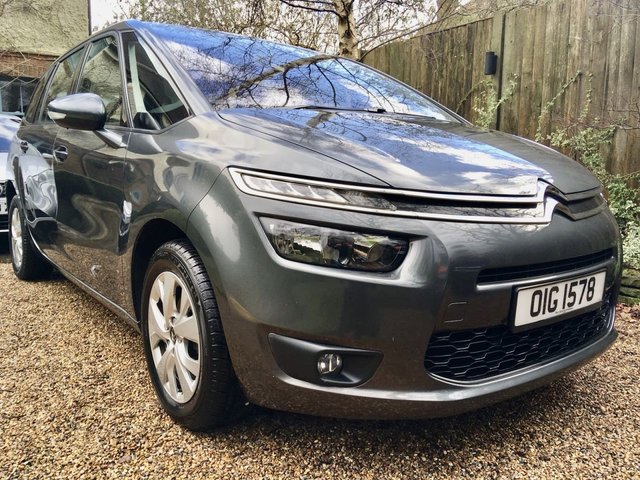 2014 14 Citroen C4 Grand Picasso 1.6 E-HDI AIRDREAM VTR PLUS 5d 113 BHP 7 SEATER//PARK SENSORS//SUPPLIED BY US TWICE NOW BACK AS A PART EXCHANGE// BEAUTIFULLY KEPT FOR THE MILEAGE AND YEAR//GREAT SERVICE HISTORY X10 SERVICE STAMPS\\CHERISH REG NUMBER INCLUDED