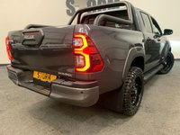 USED 2021 71 TOYOTA HI-LUX  **SOLD** 2.8 INVINCIBLE X 4WD D-4D DCB 202 BHP 