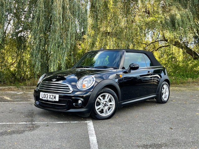 View our MINI CONVERTIBLE