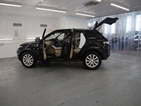 USED 2015 15 LAND ROVER RANGE ROVER EVOQUE 2.2 SD4 PURE TECH 5d 190 BHP BEST COLOUR COMBINATION WITH MAGNOLIA LEATHER. VERY RARE COMBINATION