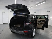 USED 2015 15 LAND ROVER RANGE ROVER EVOQUE 2.2 SD4 PURE TECH 5d 190 BHP BEST COLOUR COMBINATION WITH MAGNOLIA LEATHER. VERY RARE COMBINATION