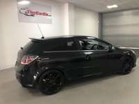 USED 2010 10 VAUXHALL ASTRA 2.0 VXRACING 3d 236 BHP * PRIVACY * CLIMATE * HALF LEATHER * 19 INCH ALLOYS * LOW MILEAGE 33,482 MILES *