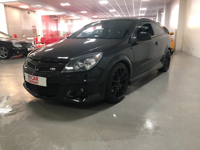 2010 10 Vauxhall Astra 2.0 VXRACING 3d 236 BHP