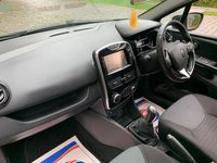USED 2015 15 RENAULT CLIO 1.5 DYNAMIQUE S MEDIANAV ENERGY DCI S/S 5d 90 BHP CLIO DYNAMIQUE 'S' MEDIA NAV - ZERO ROAD - 60+ MPG - 1 FORMER KEEPER - DIAMOND CUT ALLOYS