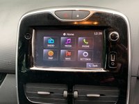 USED 2015 15 RENAULT CLIO 1.5 DYNAMIQUE S MEDIANAV ENERGY DCI S/S 5d 90 BHP CLIO DYNAMIQUE 'S' MEDIA NAV - ZERO ROAD - 60+ MPG - 1 FORMER KEEPER - DIAMOND CUT ALLOYS