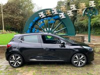 USED 2015 15 RENAULT CLIO 1.5 DYNAMIQUE S MEDIANAV ENERGY DCI S/S 5d 90 BHP CLIO DYNAMIQUE 'S' MEDIA NAV - ZERO ROAD - 60+ MPG - 1 FORMER KEEPER - DIAMOND CUT ALLOYS