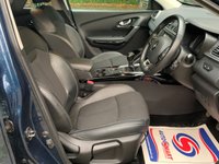 USED 2016 16 RENAULT KADJAR 1.2 DYNAMIQUE S NAV TCE 5d 130 BHP GREAT SPEC KADJAR DYNAMIQUE 'S' TCe 5dr - SATELLITE NAVIGATION - 130 BHP ENGINE - HALF LEATHER INTERIOR - 1 FORMER KEEPER