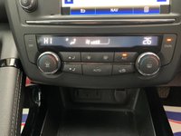 USED 2016 16 RENAULT KADJAR 1.2 DYNAMIQUE S NAV TCE 5d 130 BHP GREAT SPEC KADJAR DYNAMIQUE 'S' TCe 5dr - SATELLITE NAVIGATION - 130 BHP ENGINE - HALF LEATHER INTERIOR - 1 FORMER KEEPER