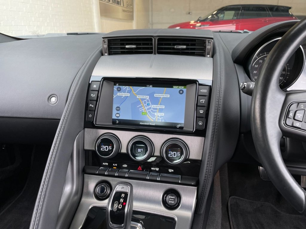 USED 2016 16 JAGUAR F-TYPE 3.0 V6 2d 340 BHP 