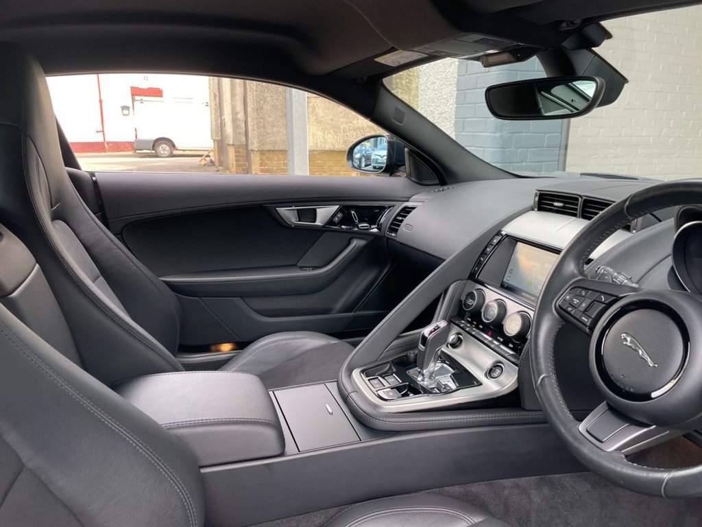 USED 2016 16 JAGUAR F-TYPE 3.0 V6 2d 340 BHP 