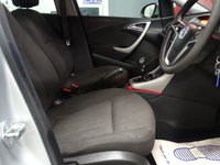 USED 2012 61 VAUXHALL ASTRA 1.4 EXCLUSIV SPORTS TOURER ESTATE.....LOW MILES