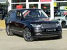 USED 2015 65 LAND ROVER RANGE ROVER 3.0 TDV6 VOGUE SE 5d 255 BHP Finished in SANTORININ BLACK Metalic with contrasting IVORY HEATED LEATHER SEATS. This oustanding mid-range Vogue SE trim (above Vogue in the hierarchy) was just under &pound;100,000 new with the added extras. Features include 22" ALLOYS, Heads UP Display, Sat Nav, Pan Roof, Electric Boot, Heated front and Rear Seats, Digital TV Rear View Camera and much more. This prestige Land Rover was serviced at Farnell Land Rover at 60933 miles.