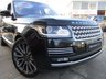 USED 2015 65 LAND ROVER RANGE ROVER 3.0 TDV6 VOGUE SE 5d 255 BHP Finished in SANTORININ BLACK Metalic with contrasting IVORY HEATED LEATHER SEATS. This oustanding mid-range Vogue SE trim (above Vogue in the hierarchy) was just under &pound;100,000 new with the added extras. Features include 22" ALLOYS, Heads UP Display, Sat Nav, Pan Roof, Electric Boot, Heated front and Rear Seats, Digital TV Rear View Camera and much more. This prestige Land Rover was serviced at Farnell Land Rover at 60933 miles.