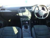 USED 2017 17 VOLKSWAGEN TIGUAN 2.0 SEL TDI BMT 5d 148 BHP www.suffolkcarcentre.co.uk - Located at Reydon