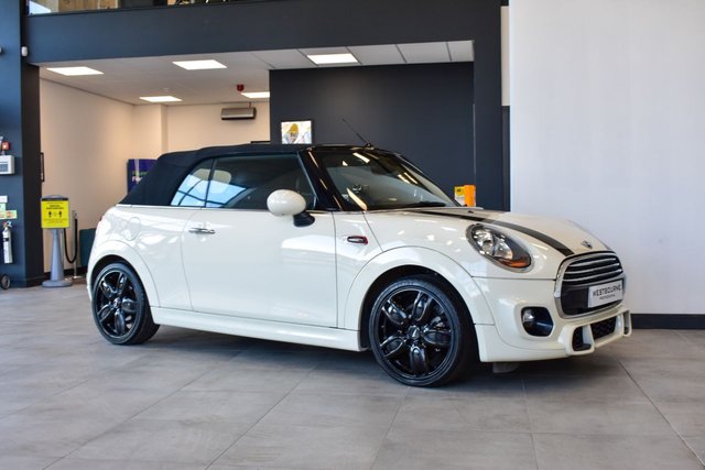 2016 16 MINI Convertible 1.5 COOPER 2d 134 BHP
