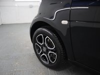 USED 2018 18 SMART FORTWO CABRIO 1.0 PRIME PREMIUM 2d 71 BHP SMART SERVICED AND VERY LOW MILES. WHAT A CAR.