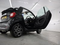 USED 2018 18 SMART FORTWO CABRIO 1.0 PRIME PREMIUM 2d 71 BHP SMART SERVICED AND VERY LOW MILES. WHAT A CAR.