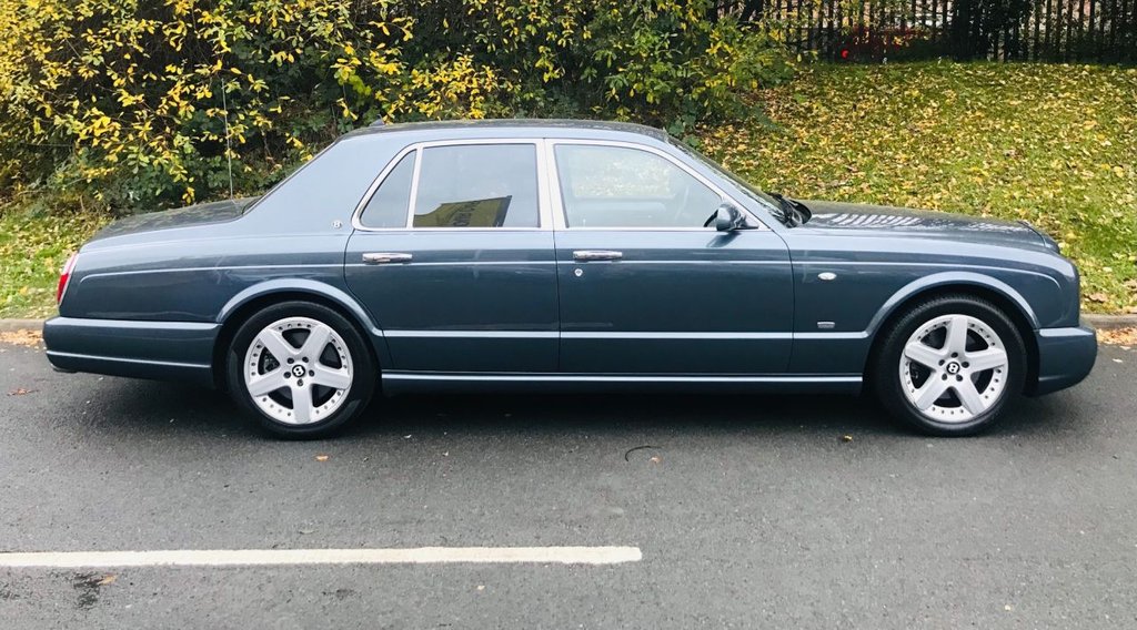 USED 2004 04 BENTLEY ARNAGE Mulliner ANY INSPECTION WELCOME ---- KEPT TO A VERY HIGH STANDARD THROUGHOUT ITS LIFE, A REAL TRIBUTE TO ITS PREVIOUS OWNER, LOOKS AND DRIVES REALLY NICE IMMACULATE CONDITION THROUGHOUT, MUST BE SEEN FOR THE PRICE BARGAIN BE QUICK, 6 MONTHS WARRANTY AVAILABLE,DEALER FACILITIES,WARRANTY,FINANCE,PART EX,FIRST TO SEE WILL BUY BARGAIN